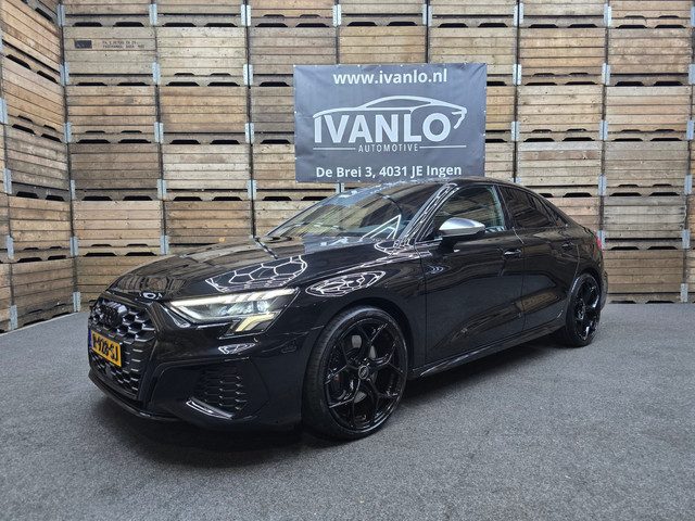 Audi A3 Limousine 2.0 TFSI S3 quattro S-LineFULL LED Sportstoelen Stoelverwarming 19''LM