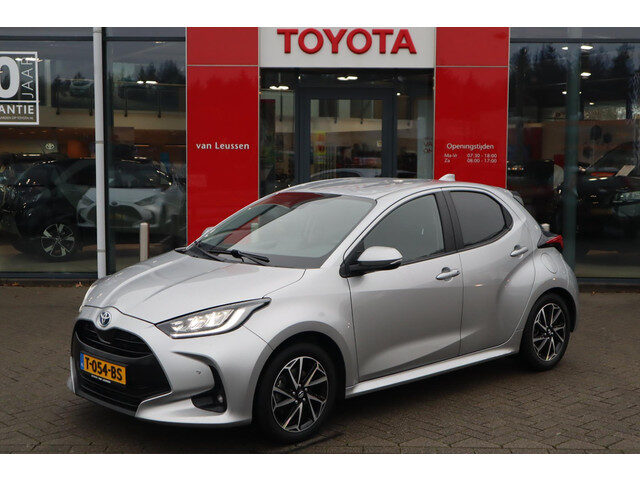 Toyota Yaris 1.5 HYBRID STYLE