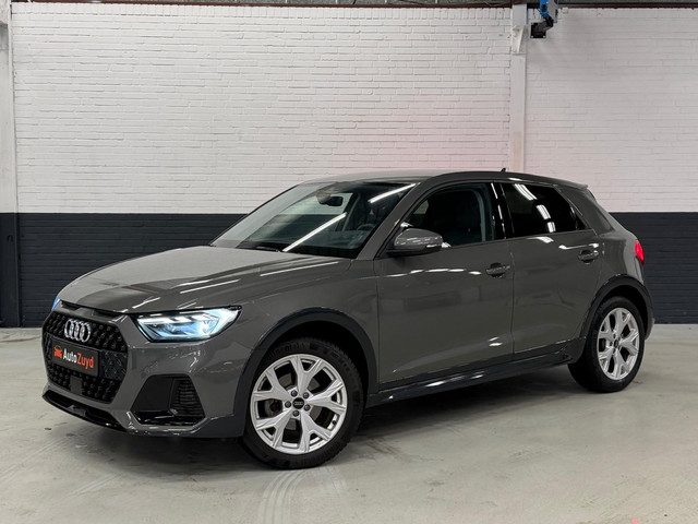 Audi A1 Sportback 30 TFSI Automaat / Camera / Virtual / Stoel-Verwarming