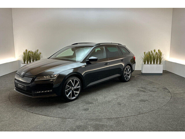 Škoda Superb Combi 1.4 TSI iV 218pk DSG Sportline Business Edition