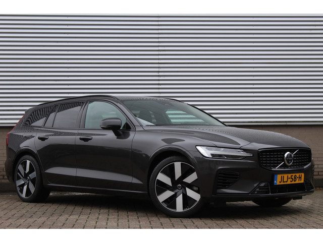Volvo V60 2.0 T6 Plug-in hybrid AWD Plus Dark