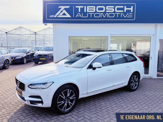 Volvo V90 Cross Country 2.0 T5 AWD PRO PANORAMA 360 gr CAM