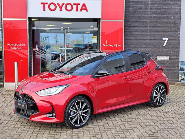 Toyota Yaris 1.5 Hybrid 130 GR SPORT
