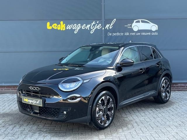 Fiat 600 1.2 Hybrid La Prima Aut. *alle opties *fabrieksgar.