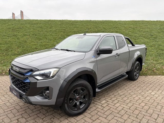 Isuzu D-Max BEV Extended Cab V-Cross 66.9 kWh