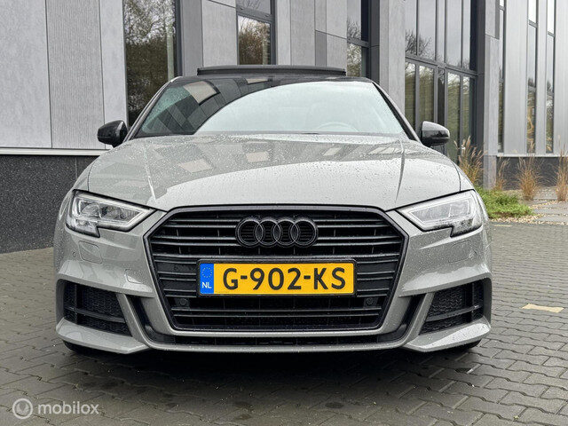 Audi A3 Limousine 35 TFSI S-Line Pano|Navi|Led