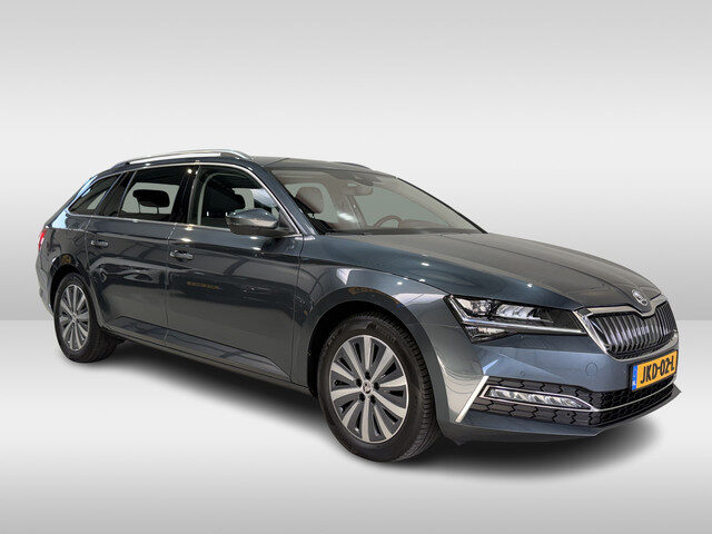 Škoda Superb Combi 1.4 TSI iV 218pk | Trekhaak | Elektrische stoelen