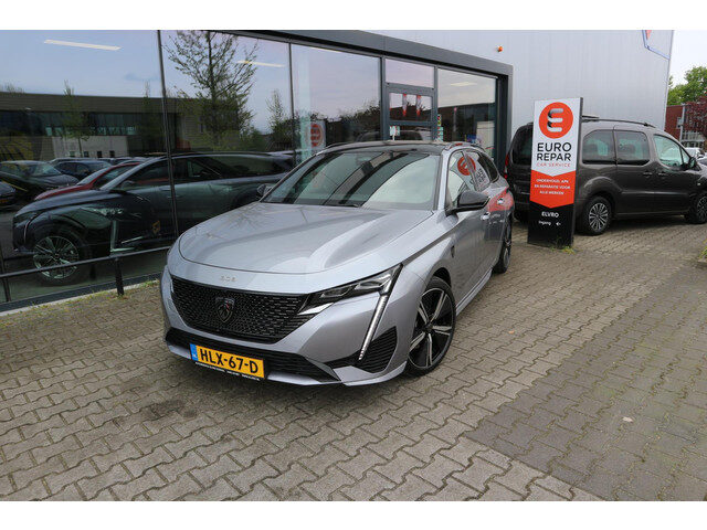 Peugeot 308 SW 1.2 PureTech GT 130PK AUTOMAAT NAVI FOCAL PANORAMADAK CAMERA PDC V+A STUUR+STOELVERW