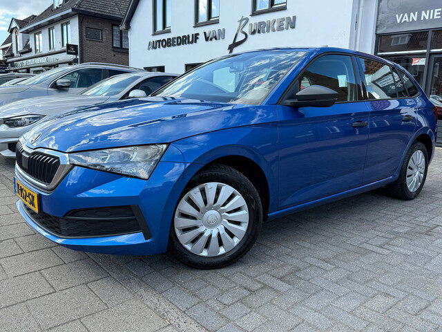 Škoda Scala 1.0 TSI Active, Airco,Cruise control,Parkeersensoren,Electr.ramen en spiegels