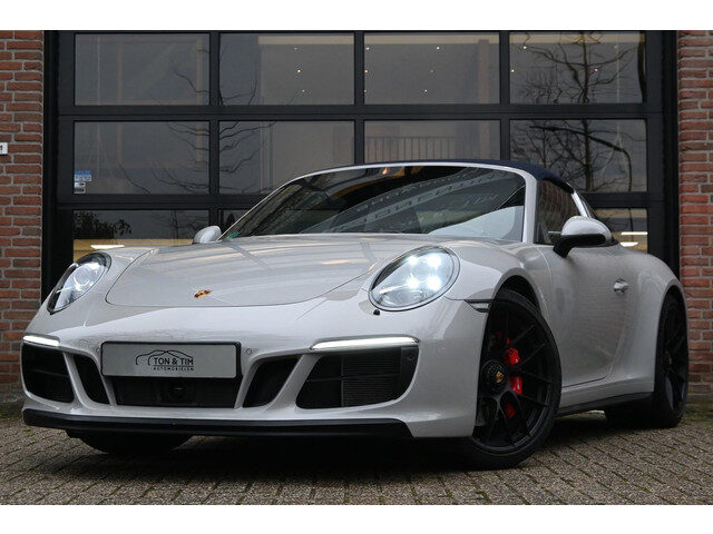 Porsche 911 3.0 Targa 4 GTS PDK Krijt SportChrono BOSE PDLS CAM '19