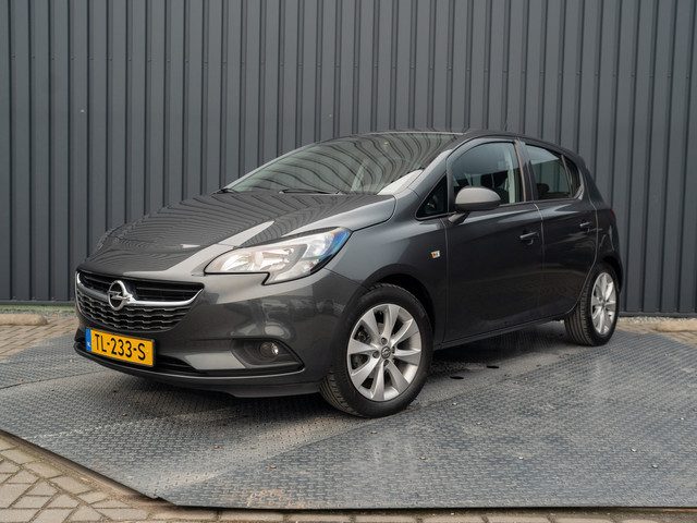 Opel Corsa 1.4 90Pk Favourite | Trekhaak afnb. | Navi | Apple Carplay/ Android Auto |