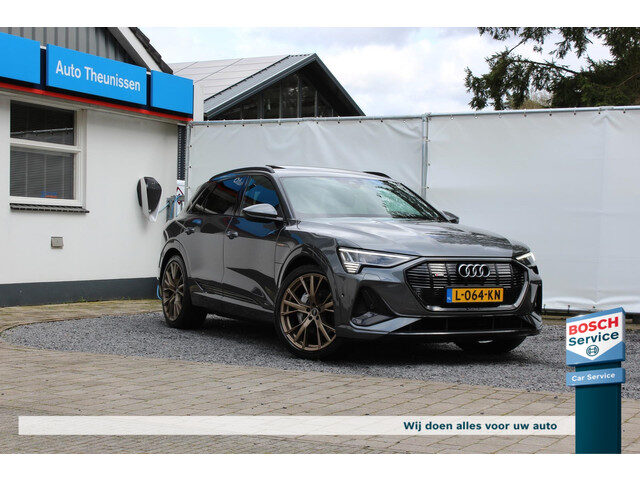 Audi e-tron 55 quattro 408pk S edition / 22Inch / Pano / Vol /