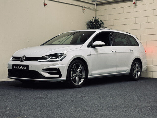 Volkswagen Golf Variant 1.5 TSI Highline R-Line 2x