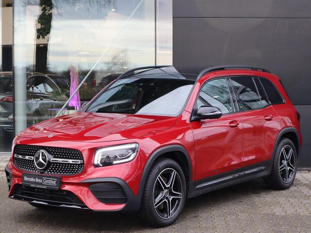 Mercedes-Benz GLB 200 AMG line