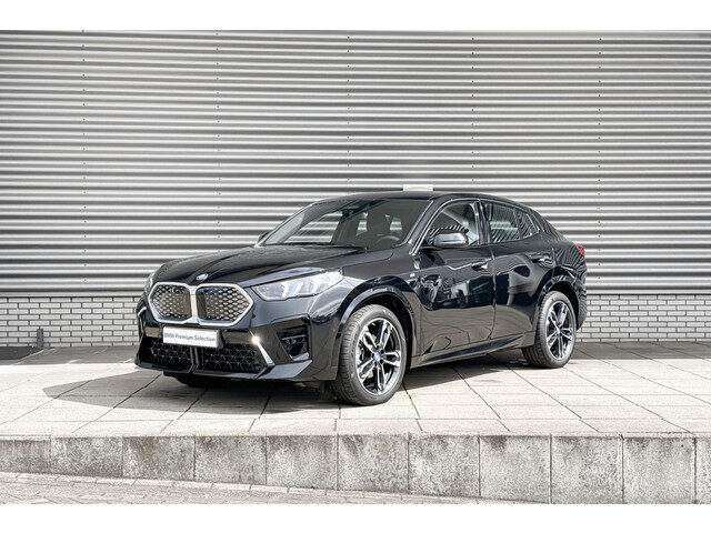BMW X2 iX2 eDrive20 67 kWh