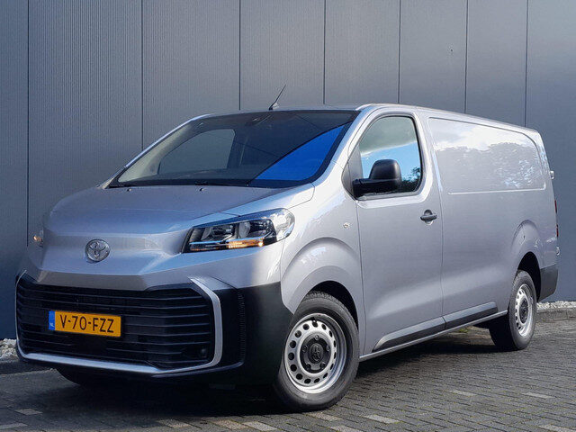 Toyota ProAce Long Worker 2.0 D-4D 145pk Navigator L2