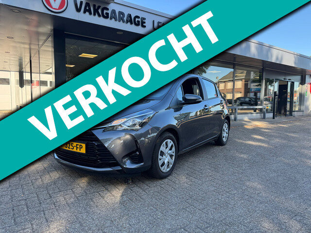 Toyota Yaris 1.5 Hybrid Dynamic Automaat, navi, Rijklaarprijs / 12 mnd garantie