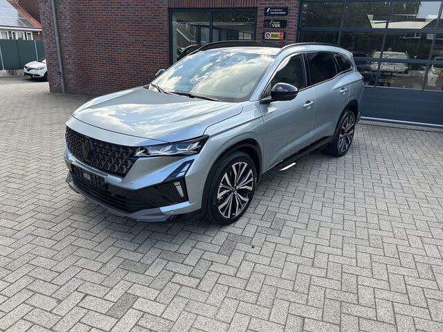 Renault Espace E-Tech full hybrid 200 iconic 5p.