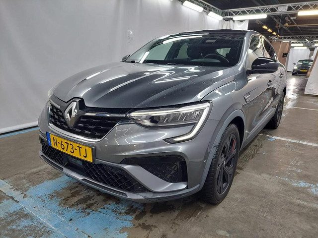 Renault Arkana 1.6 E-TECH HYBRID 145 R.S. LINE