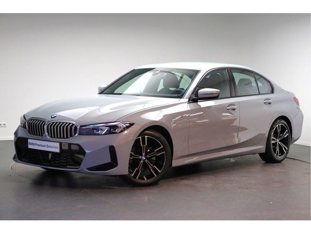 BMW 3 Serie 320i M Sport Automaat