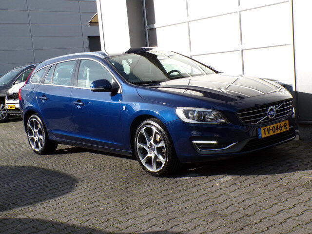 Volvo V60 1.6 T3 Ocean Race Xenon/Leer/Clima/Stoelverw!!