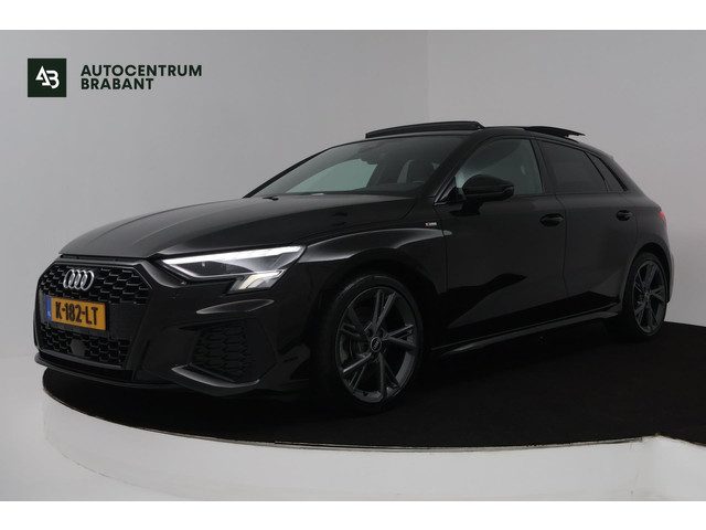 Audi A3 Sportback 30 TFSI S edition (PANORAMADAK, LANE-ASSIST, CRUISE CONTROL, PARKEERSENSOREN, NAVI