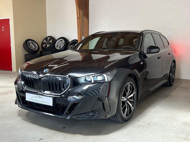 BMW 5 Serie touring 520d xDrive M-Sport Pro - Bowers&Wilkins - Trekhaak -