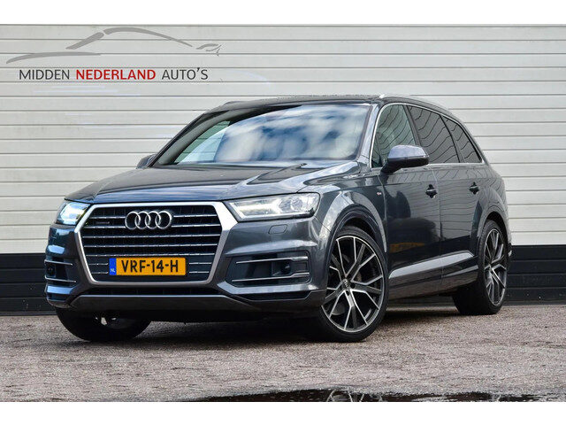 Audi Q7 3.0 TDI * GRIJS KENTEKEN * TREKHAAK *