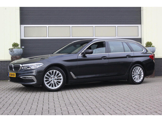 BMW 5 Serie touring 520i High Executive Edition | Carplay |