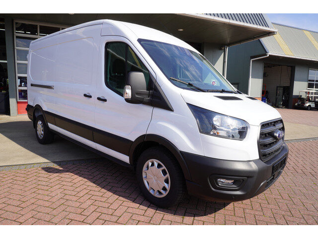 Ford Transit 350L 2.0 TDCI 130PK L3H2 Trend Automaat