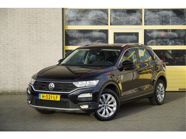 Volkswagen T-Roc 1.5 TSI 150PK! Automaat Style Business BJ2020 Lmv 17" | Led V+A | Navi | Pdc | Elek