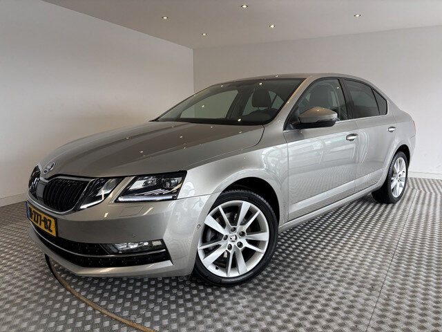 Škoda Octavia 1.0 TSi Grt. Style Business, Lederen bekleding, Trekhaak
