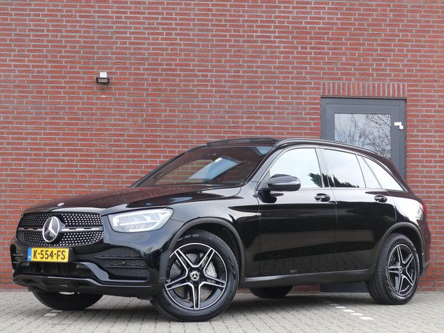 Mercedes-Benz GLC 300 4MATIC AMG line / Premium Plus