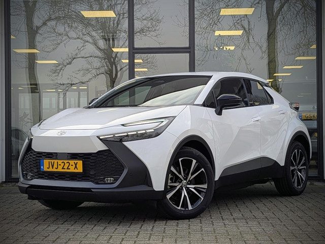Toyota C-HR 2.0 Plug-in Hybrid 220 Business Plus