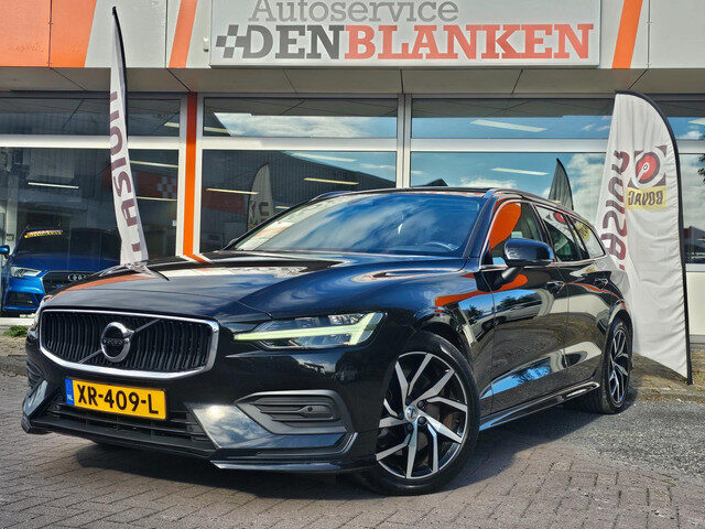 Volvo V60 2.0 T5 Momentum 250pk Aut BJ.2019 / Panodak / Leder / Apple Carplay / Navi / Led / Camera