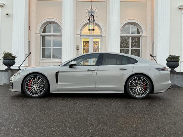 Porsche Panamera 4.0 Turbo