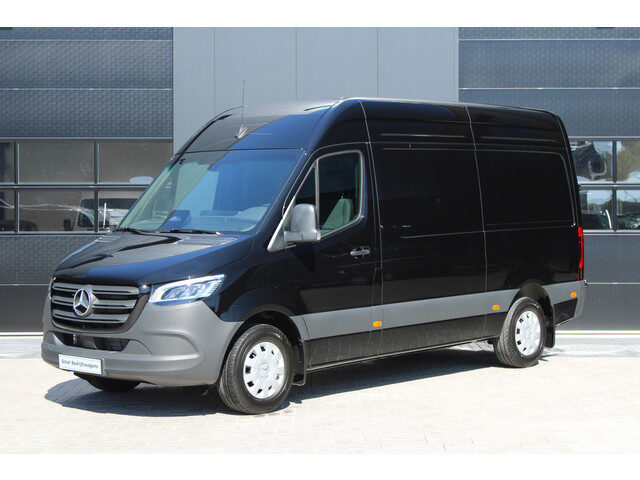 Mercedes-Benz Sprinter 317CDI L2H2 Select - LED - Mbux 10 - 3.5t Trekhaak - Geveerde Stoel - Betimme