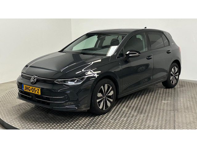 Volkswagen Golf 1.5 eTSI Life Edition automaat navigatie carplay android parkeersensoren stoelverwar