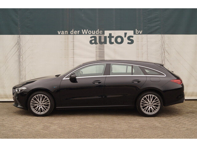 Mercedes-Benz CLA Shooting Brake 250e Business Edition -NAVI-ECC-PDC-