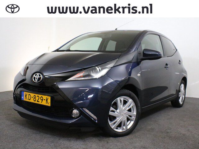 Toyota Aygo 1.0 VVT-i X-Sport Automaat, Airco, LM Velgen, Parkeercamera, Diffuser, Uitlaatsierstuk