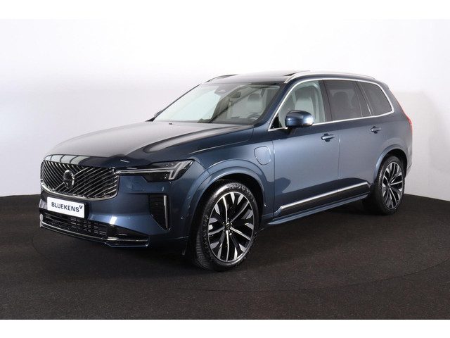 Volvo XC90 T8 Recharge AWD Ultra Bright