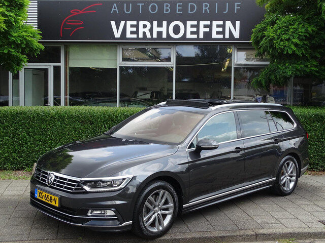 Volkswagen Passat Variant 1.5 TSI Highline Business R - R-LINE - PANORAMA - FULL OPTION !