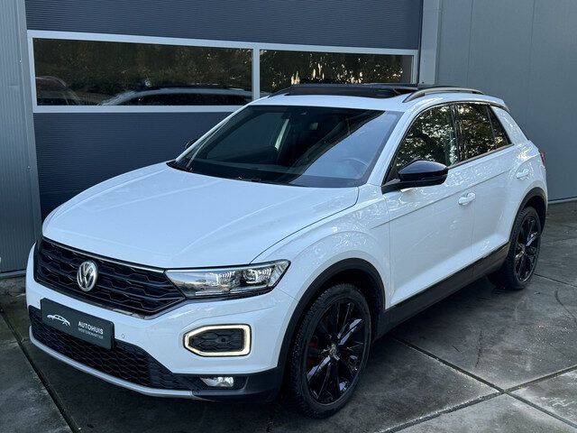 Volkswagen T-Roc 1.5 TSI 150pk DSG Sport Business
