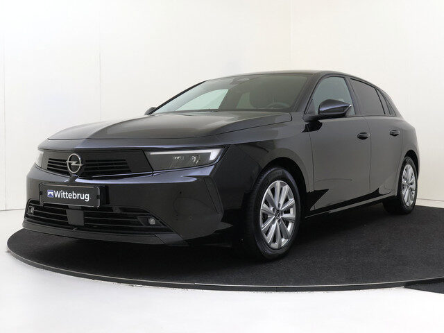 Opel Astra 1.2 Turbo Business Edition