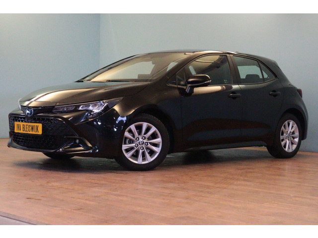 Toyota Corolla Hybrid 140 Business