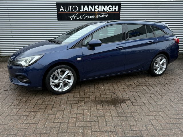 Opel Astra Sports Tourer 1.2 Launch Edition!! Bomvolle auto!!