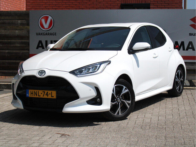 Toyota Yaris 1.5 Hybrid 115 Teamplayer