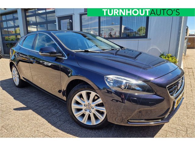 Volvo V40 1.5 T3 Momentum Camera | Verwarmd stoelen | Automaat