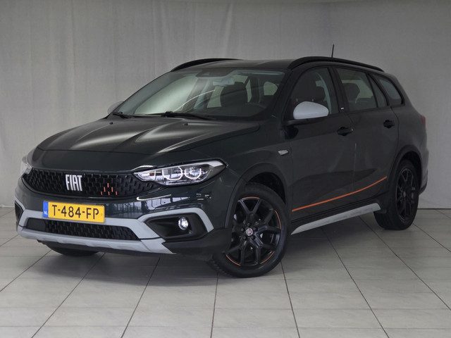 Fiat Tipo Stationwagon Cross 1.5 Hybrid Garmin