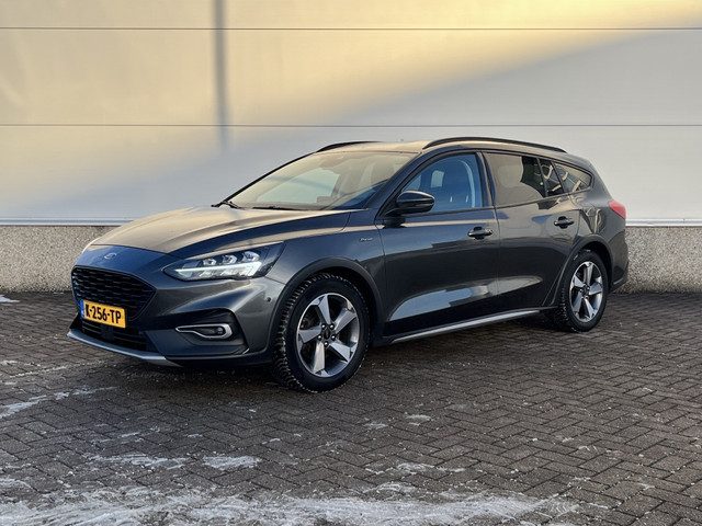 Ford Focus Wagon 1.0 EcoB. Active Bns TREKHAAK! WINTERPACK! DESIGNPACK